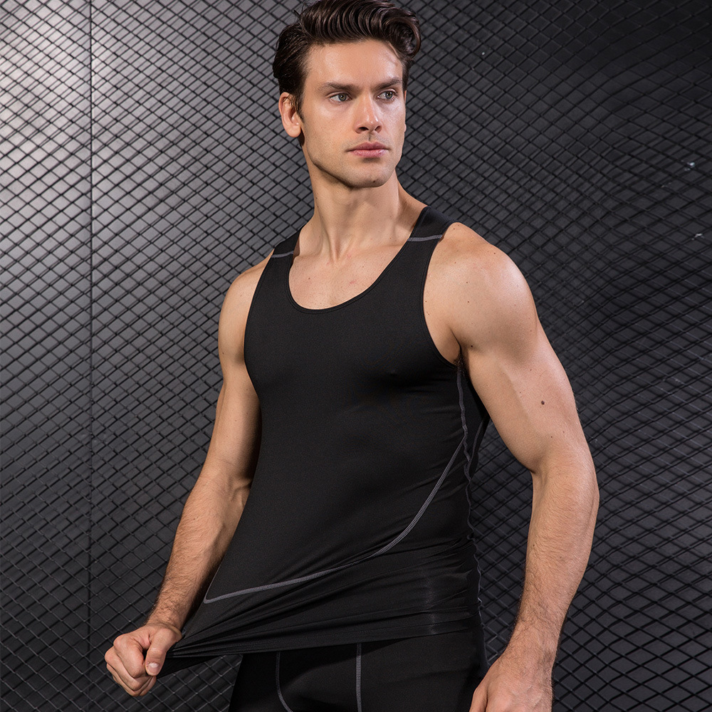 Мужская Черная Спортивная Обле – обзор и цена T Shirt Tight Fit